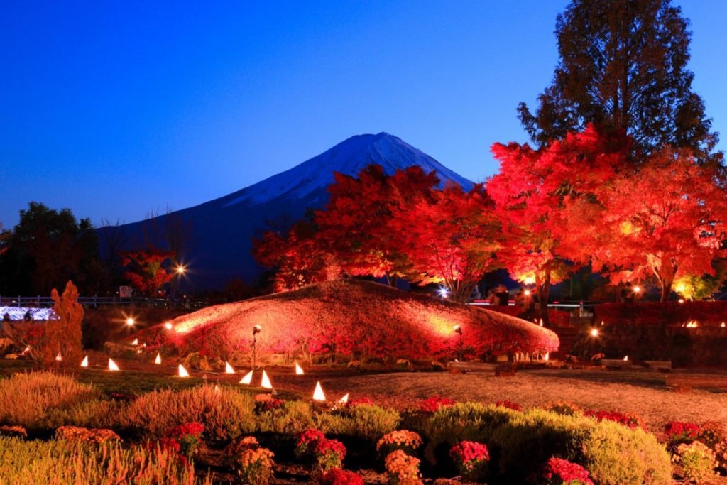 Festival Momiji Danau Kawaghuci