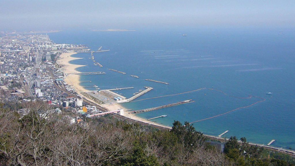 Pantai Suma Kobe Jepang