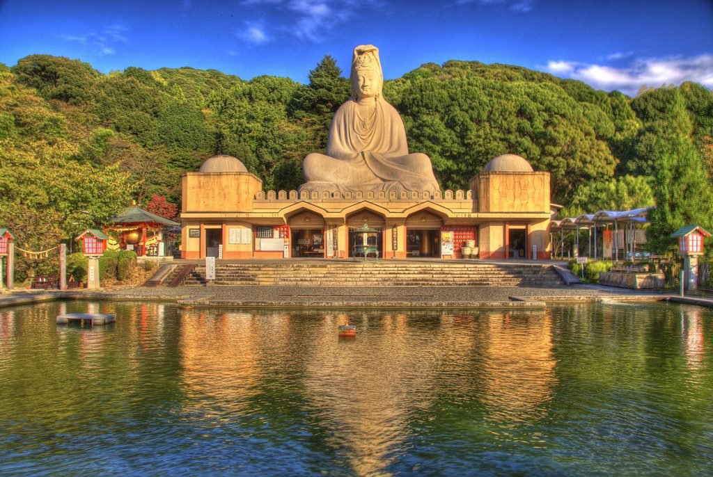 Ryozen Kannon di Kyoto Jepang