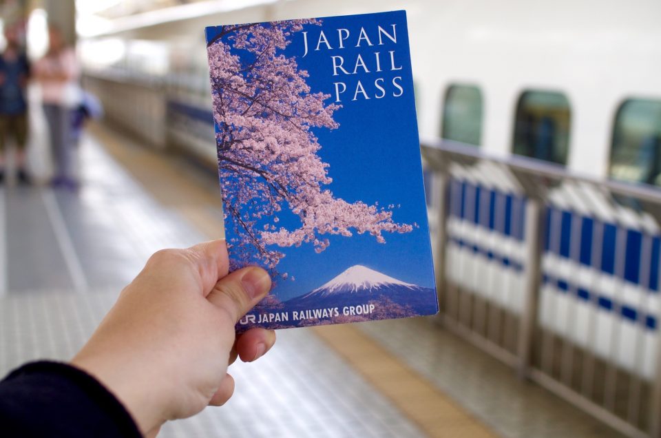 Mau Liburan ke Jepang ? Ketahui Dahulu Apa Itu Tiket JR Pass Jepang !