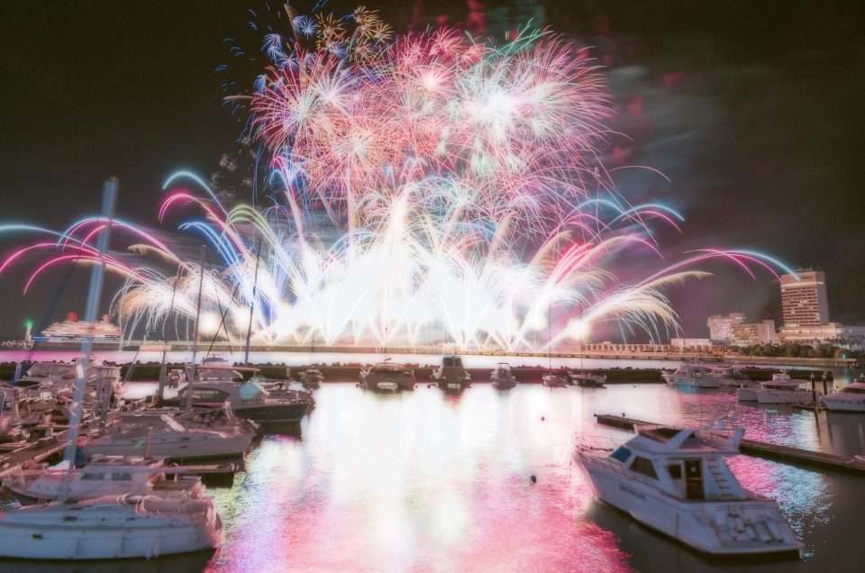 Atami Seaside Resort Tokyo akan mengadakan enam pertunjukan kembang api musim panas ini