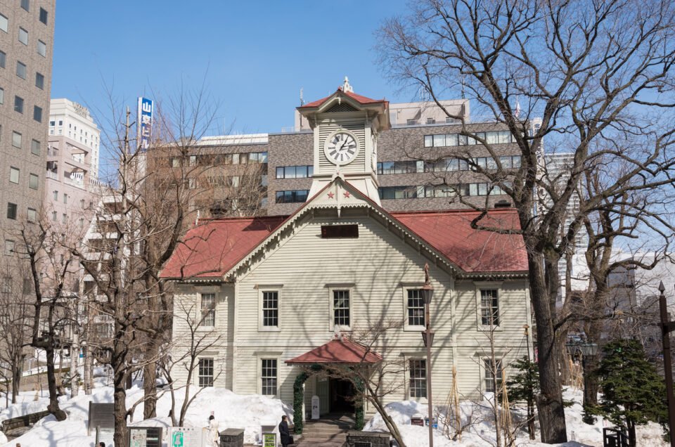 Sapporo Clock Tower: Ikon Bersejarah di Jantung Kota Sapporo
